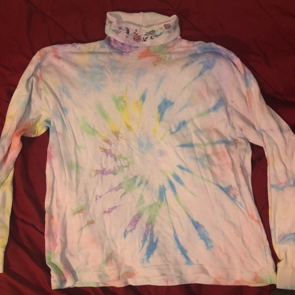 Northern Reflections tie dyed cotton turtleneck